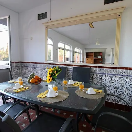 Villa Tess Azahara Alhaurín de la Torre